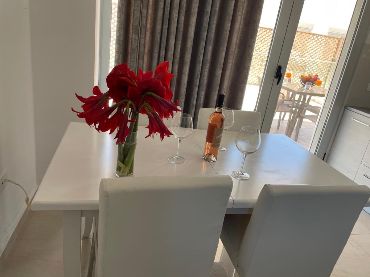 Luxury Sea View Apartaments Saranda Dış mekan fotoğraf